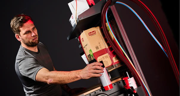 Nouveau: Colad lance le Chariot Detailing Deluxe et les Panneaux muraux 